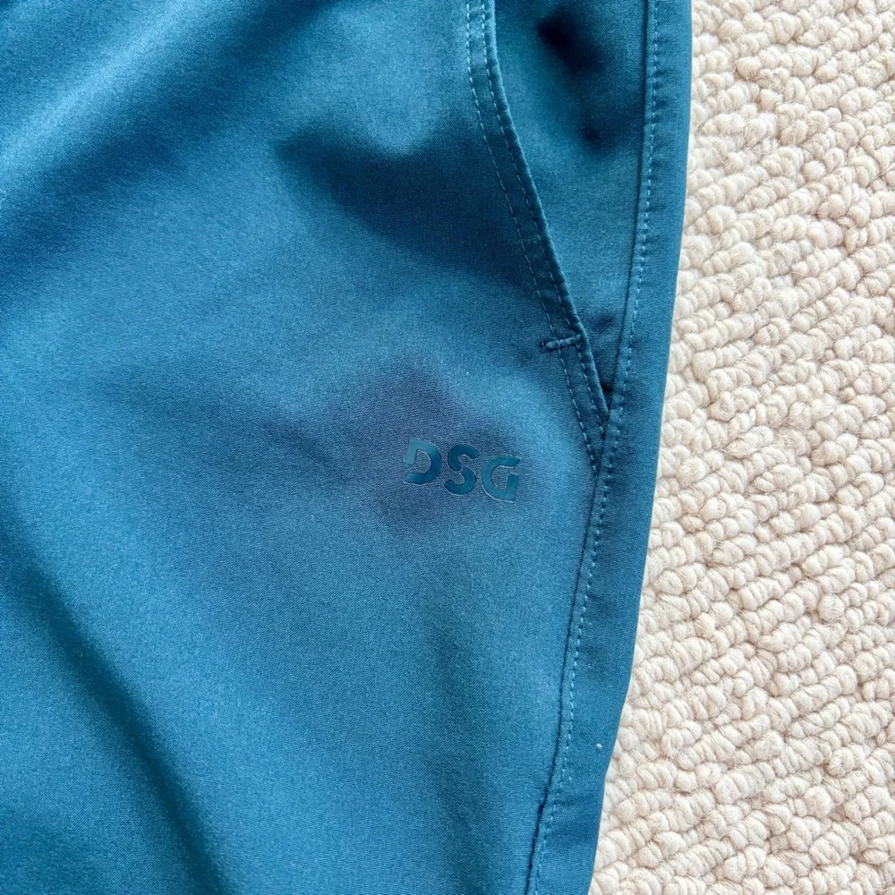 DSG men’s medium